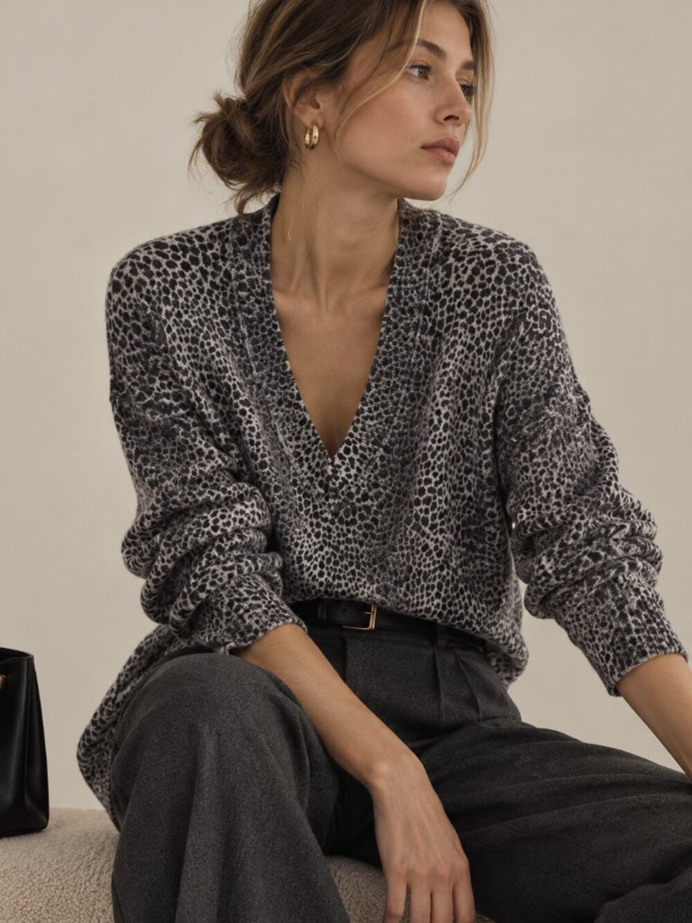 CLUB MONACO | Grey Cheetah Print Alpaca Blend Sweater – Women’s Small